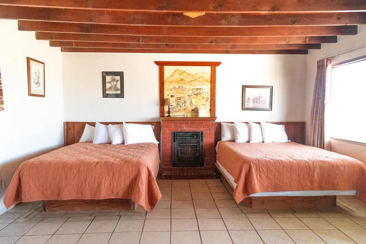 Sagebrush Inn Tombstone Kamer foto